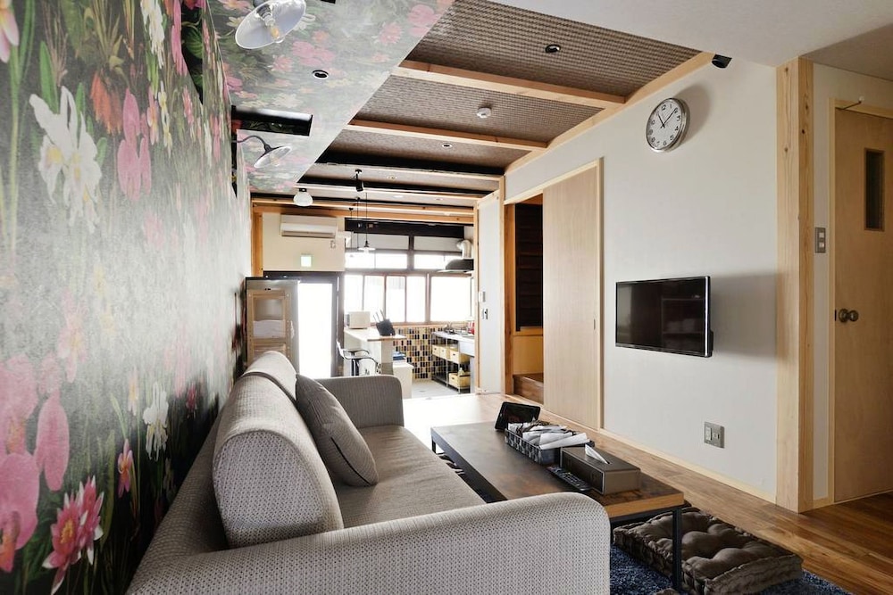 The Wonder At Stay-Machiya Karahori-