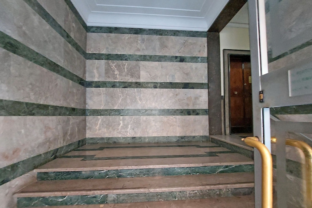 4bnb - Spacious Gracchi Apartment