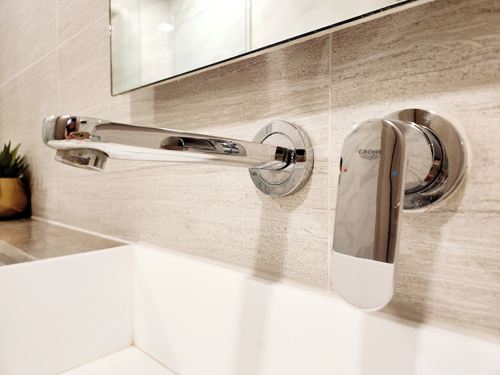 Promo! Luxury 2BR Suiteprime Spot