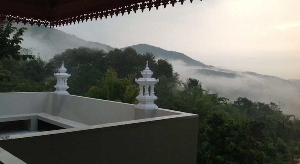 Ruen Roylanna Resort