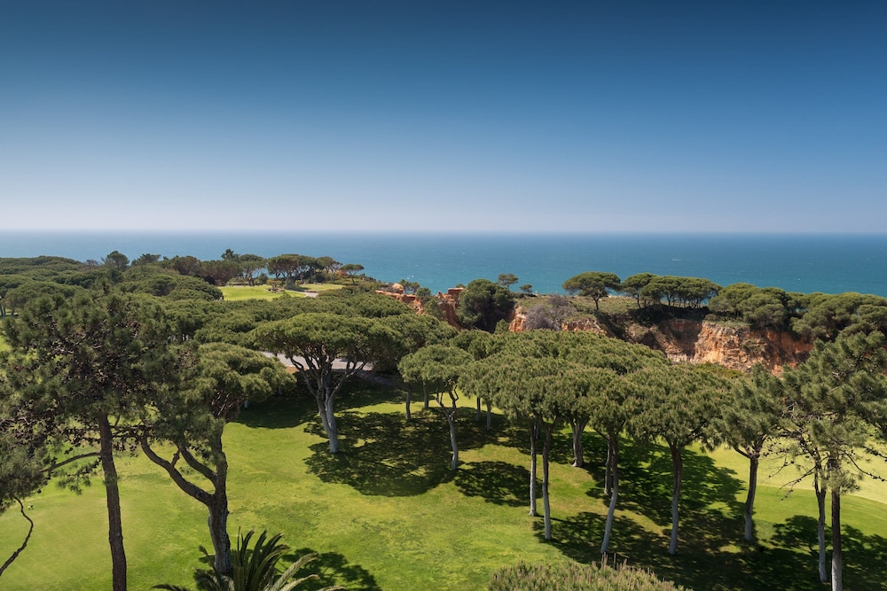 Pine Cliffs Ocean Suites, a Luxury Collection Resort & Spa