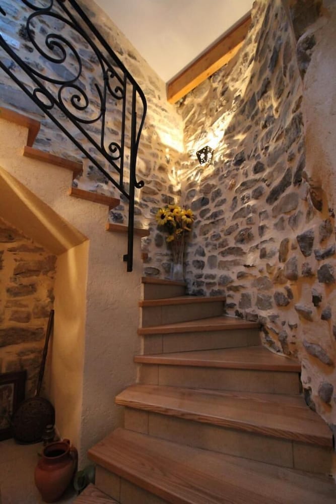 Chambre d'hôtes Le Mas du Moulin view 5