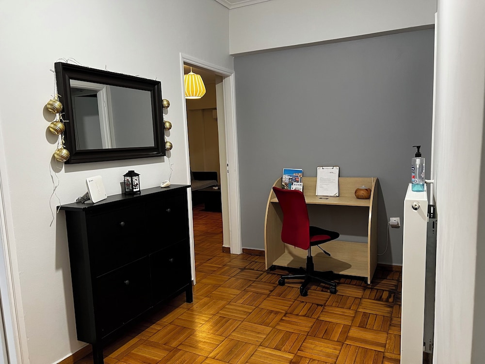 Pnyka Apartment 1