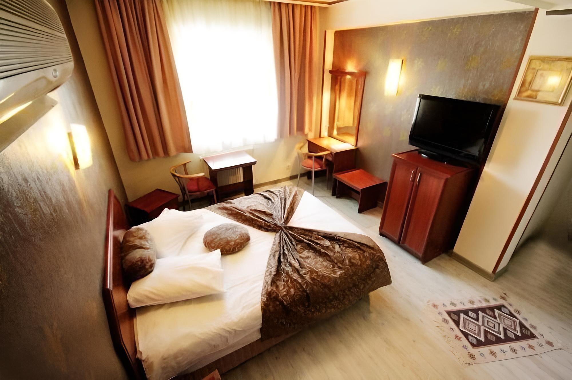 Ankara Jolly Hotel