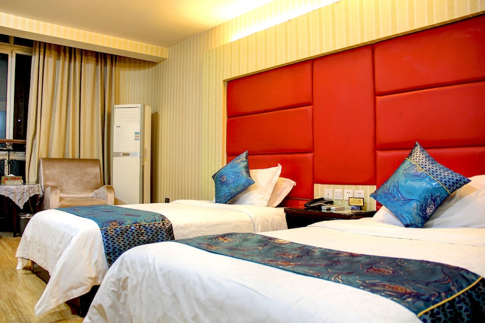 KAIS RDOM Hotel