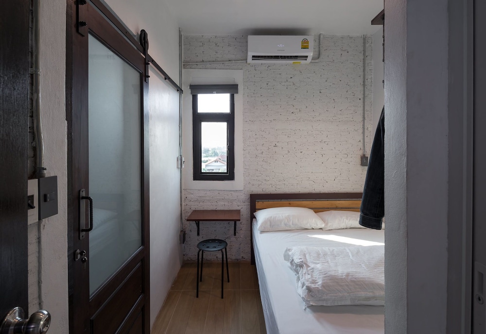 Yindee Travellers Lodge