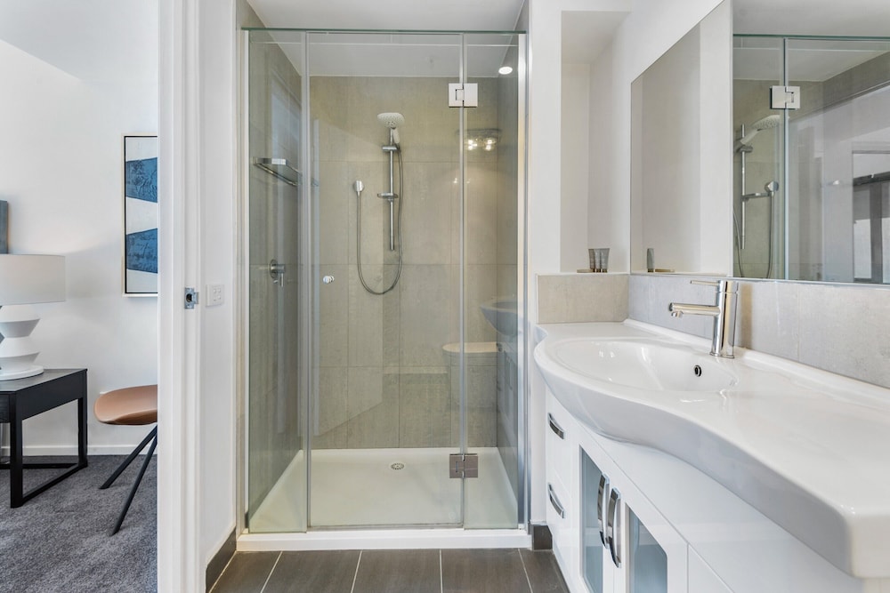 Gorgeous 3-bed in Melbourne's East End