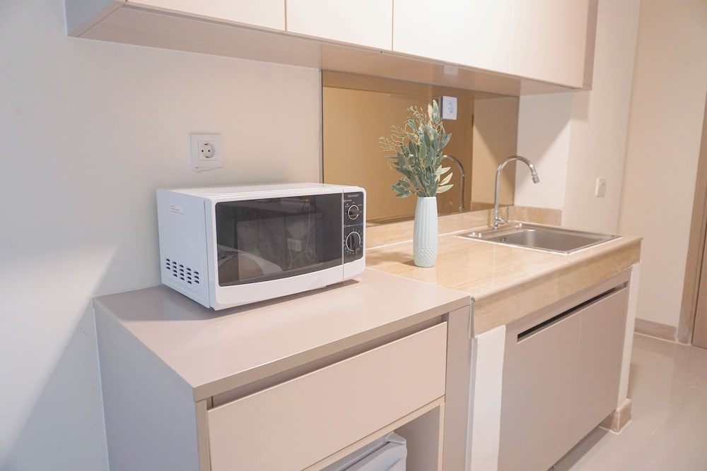 Homey And Minimalist Studio Apartment Meikarta
