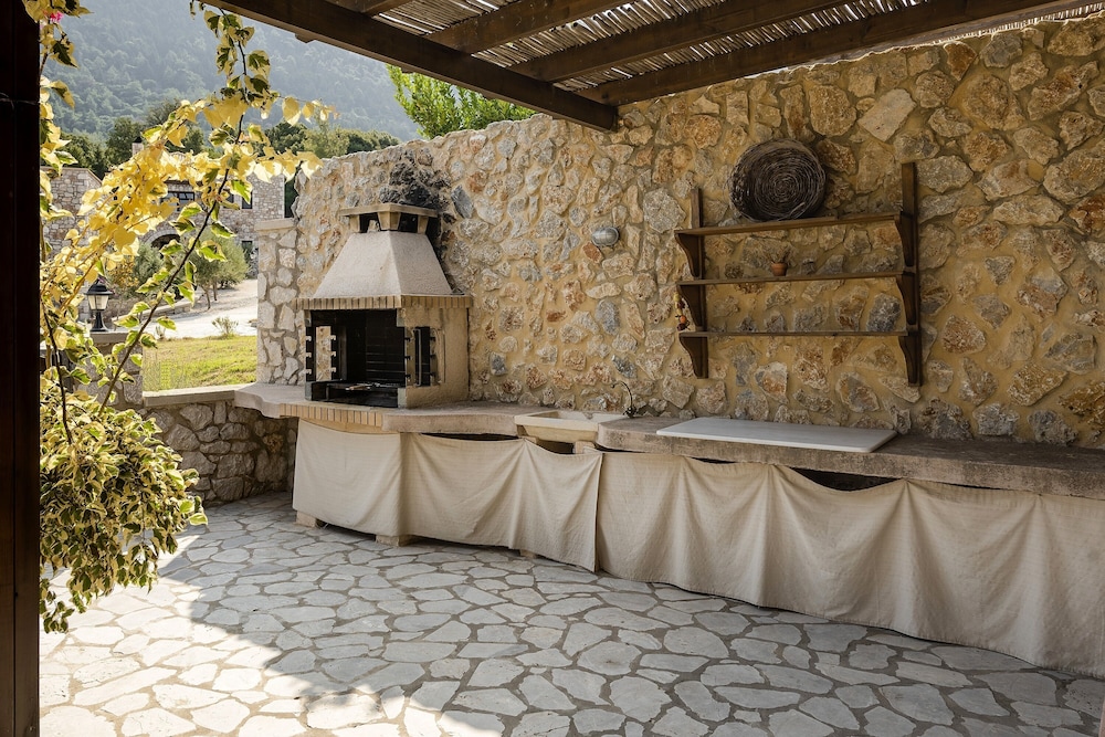 Salakos Villas