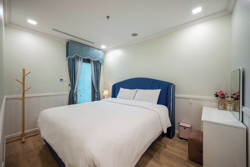 Landmark 81 & Vinhomes - ZEN Saigon Citypoint.
