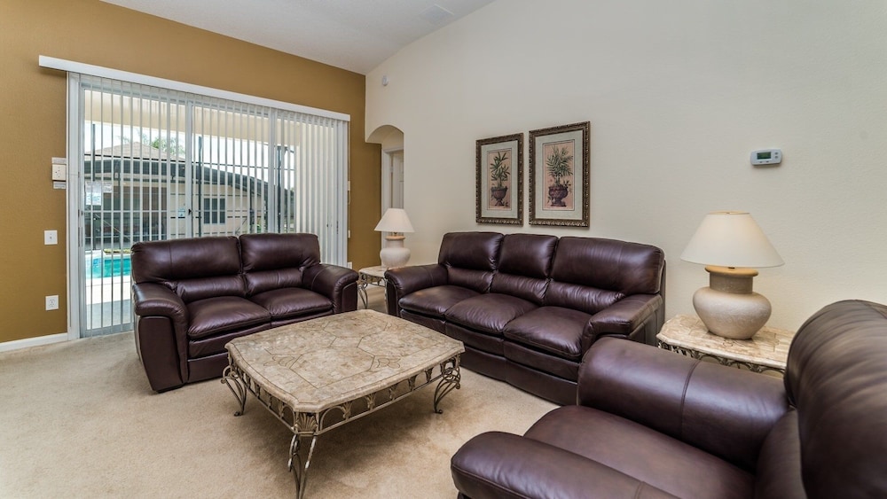 Windsor Palms Resort 4 Bedroom Home+ Game Room 4 Home
