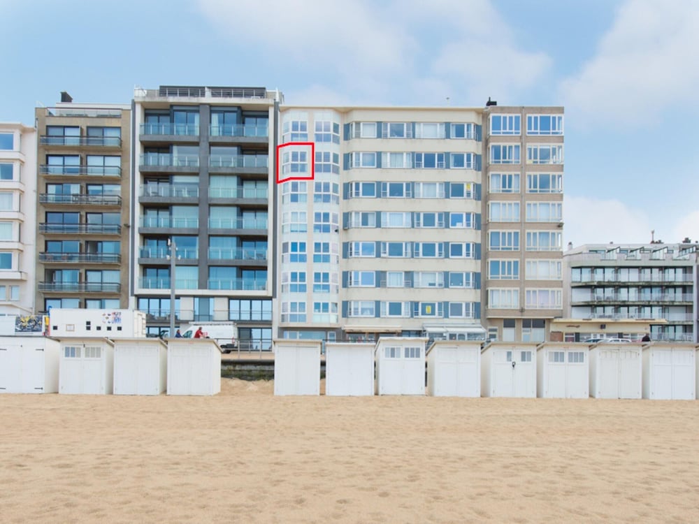 Apartment With Frontal sea View in Ostend