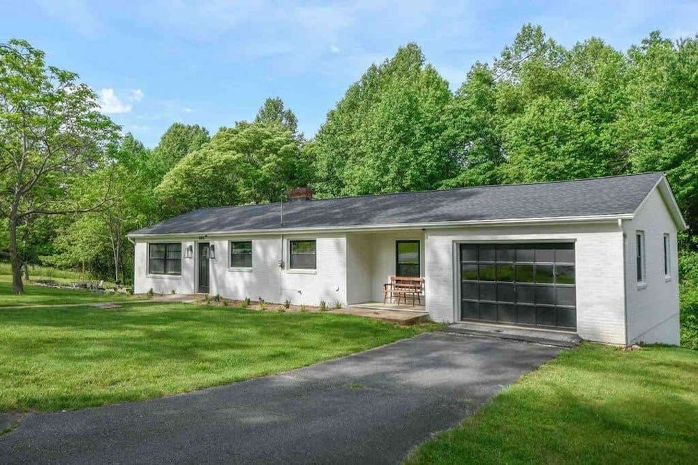Time to Wine Down - Family Home
