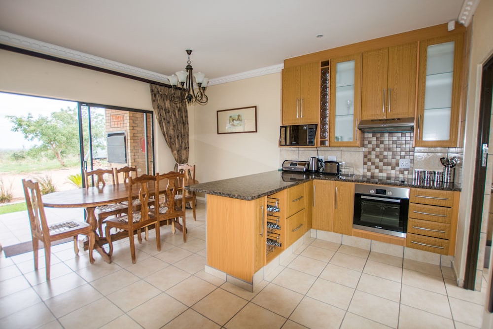 HoyoHoyo Acorns Lodge