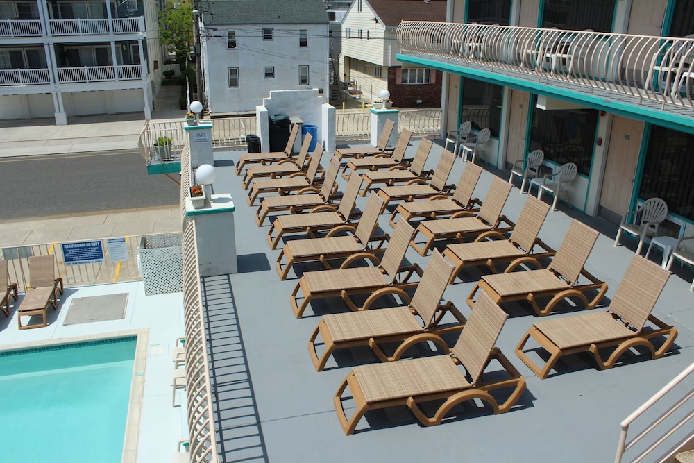 Condor Motel