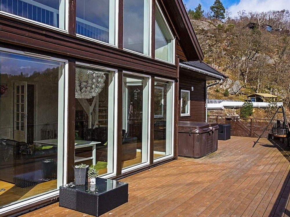 10 Person Holiday Home in Lyngdal-by Traum view 4