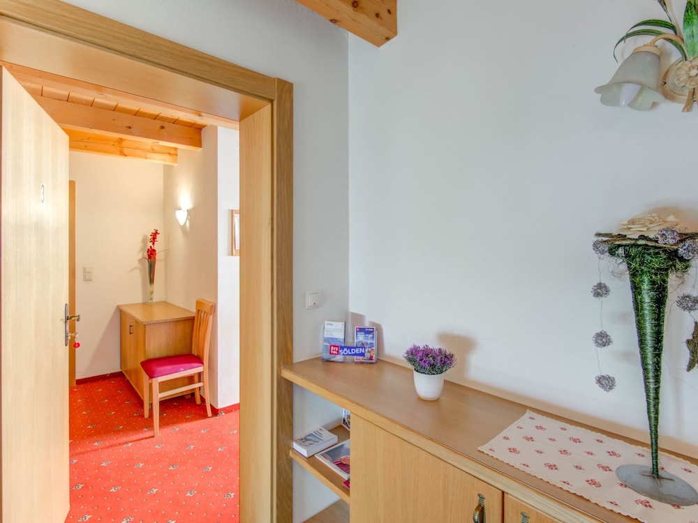 Luxury Apartment in Längenfeld near Ski Area view 5