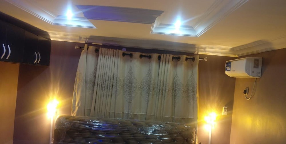 Captivating 3-bed House in Ibadan Oyo-state Nigeri view 2