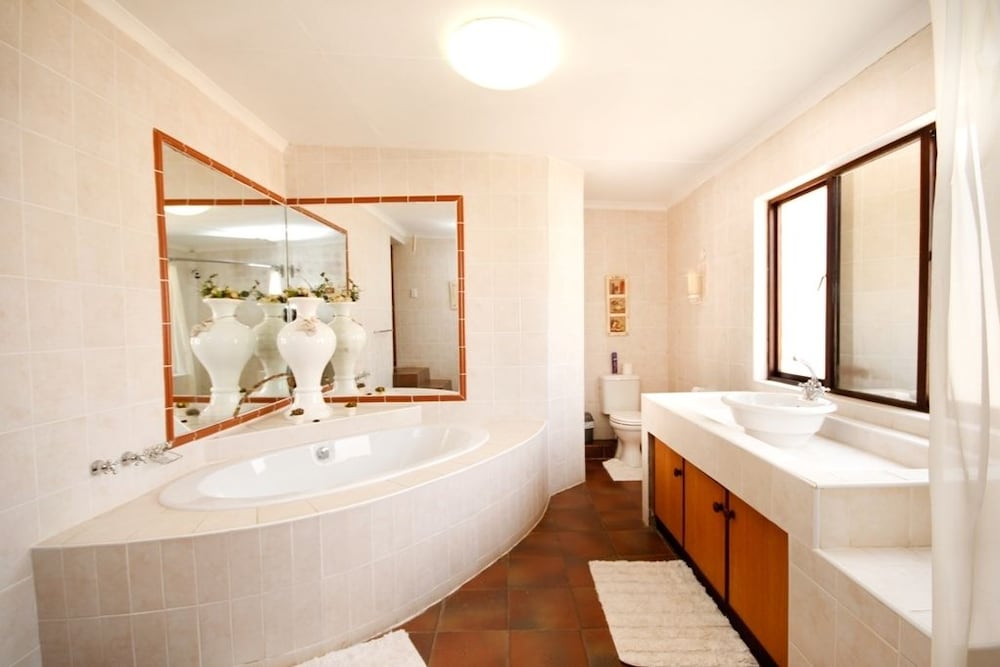 BOTTERKLOOF RESORT