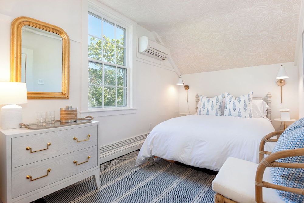 Martin House Inn