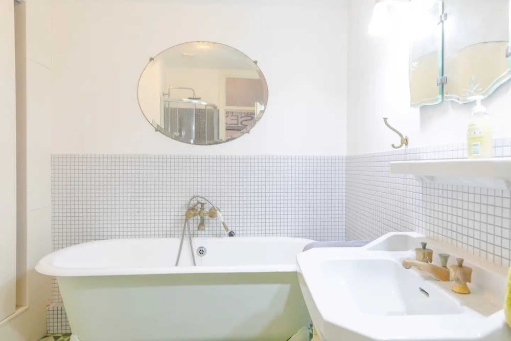 Stylish & Welcoming 3BD Flat - Stoke Newington