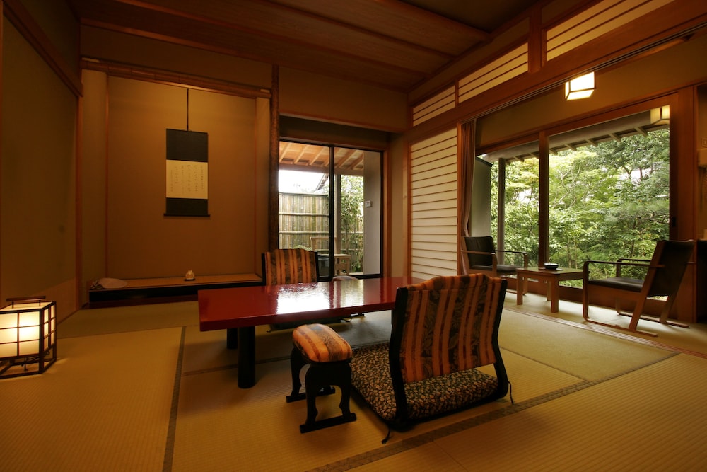 Koshinoyado Takashimaya