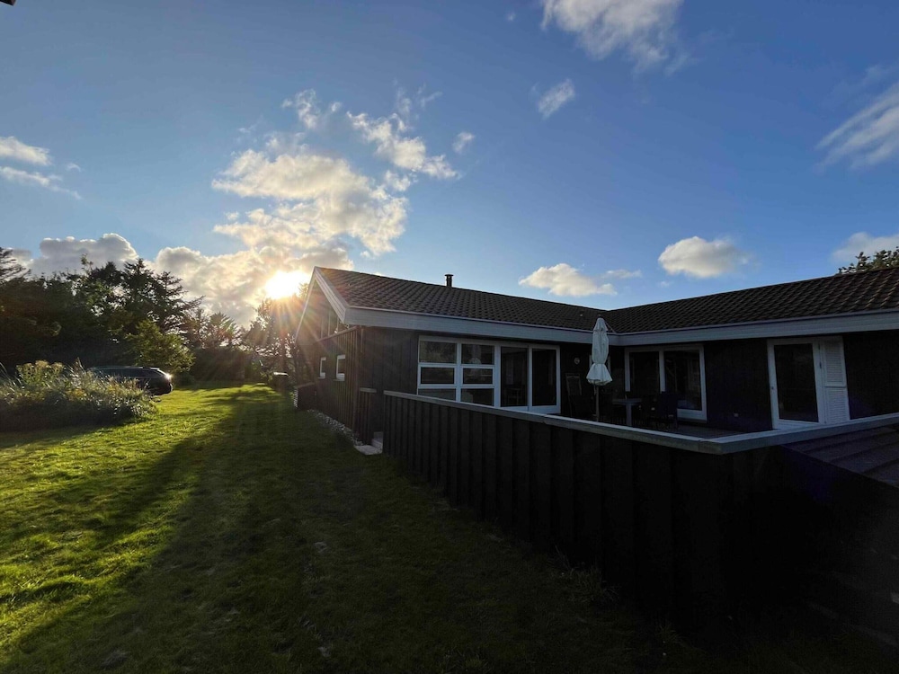 5 Star Holiday Home in Lokken