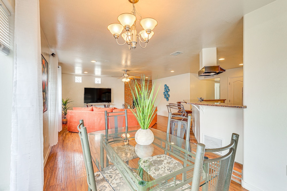 Charming Home w/ Pool - Near Mesa Arts Center! - Property Image 9