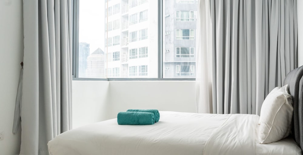 Summer Suites Residences By Plush
