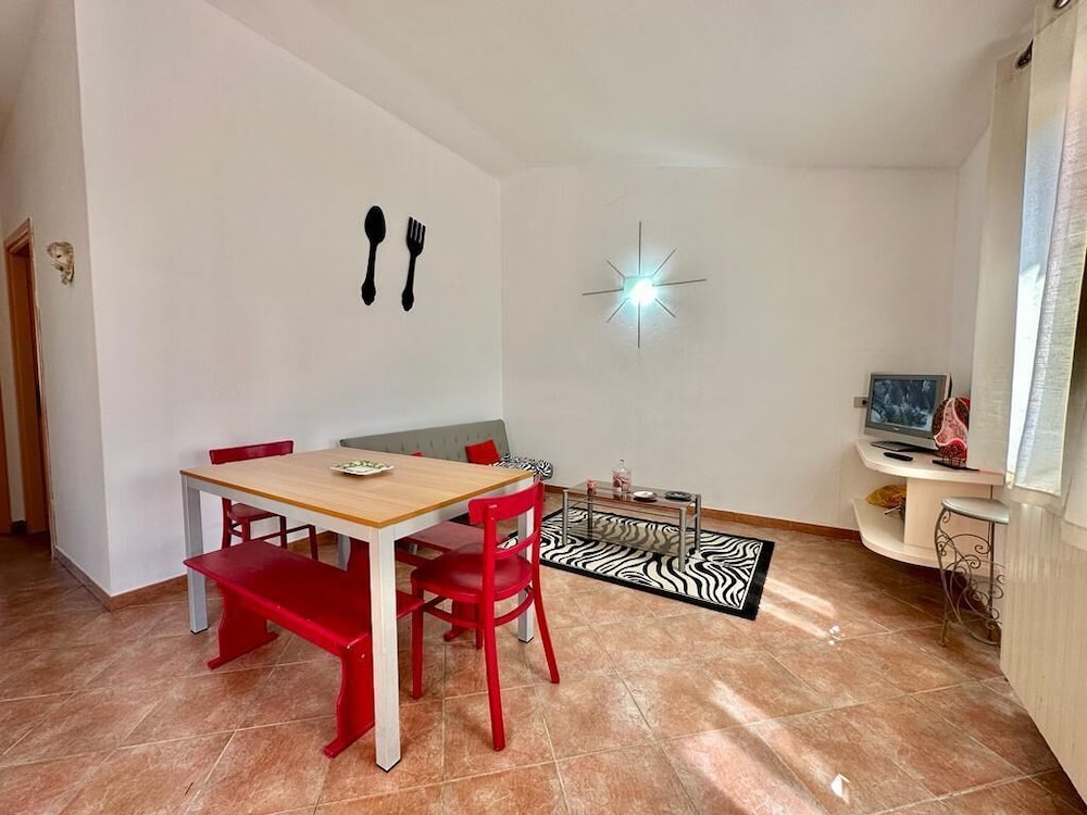 Residence Skipper en San Teodoro — dining