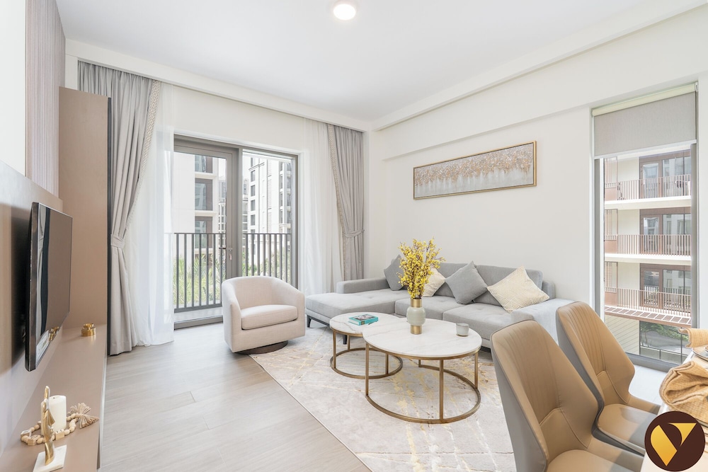 Vogue Rosewater Creek Beach Stylish 2BR