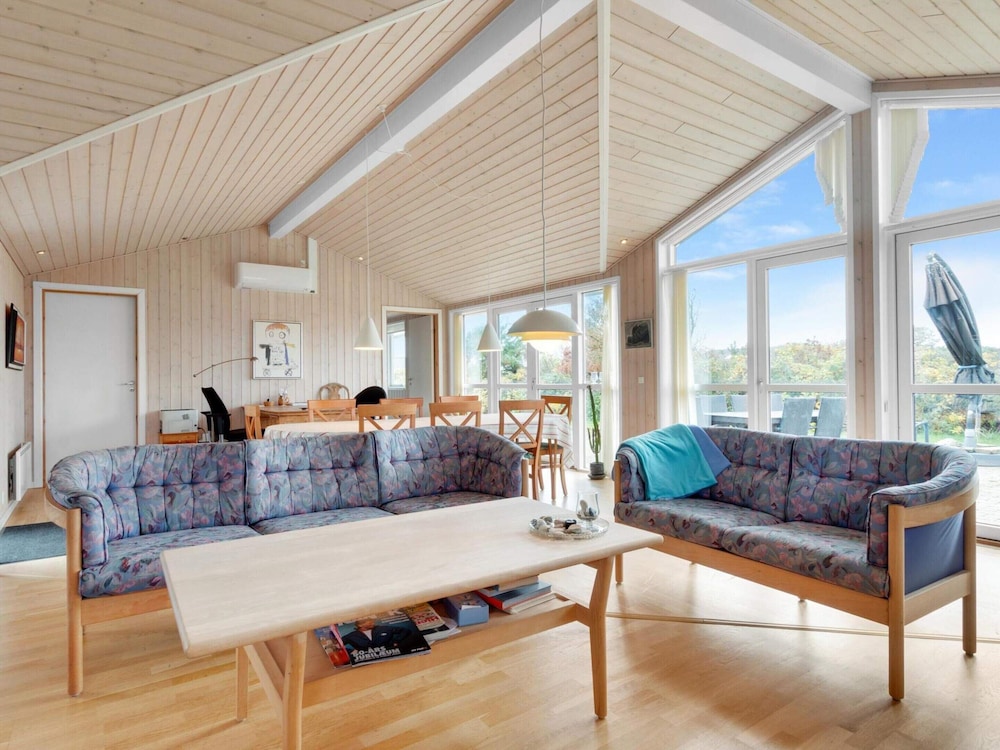 Charming Retreat for 6 - By Traum Ferienwohnungen