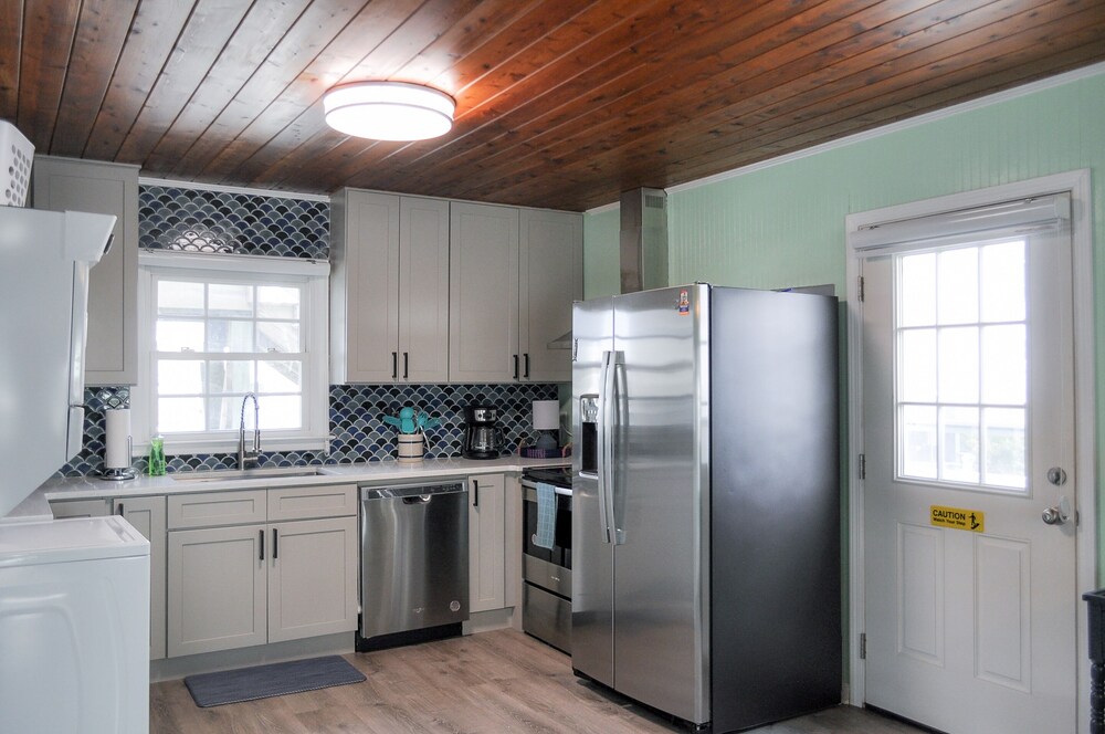 Just Sandy by Topsail Realty