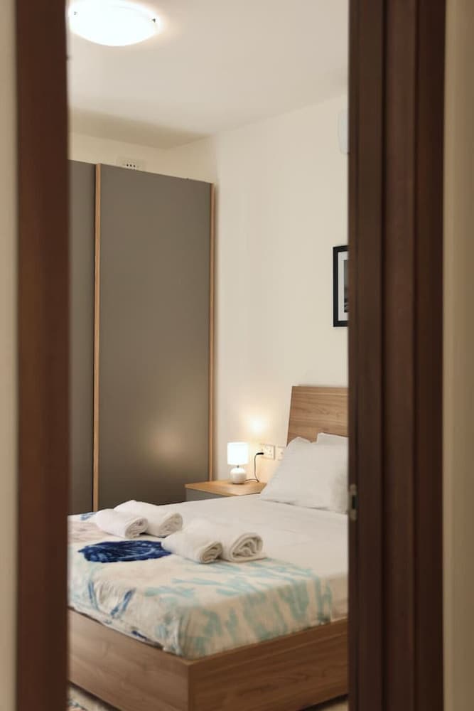 Gozo Coastal Escape Apartment Sea Views in Xlendi