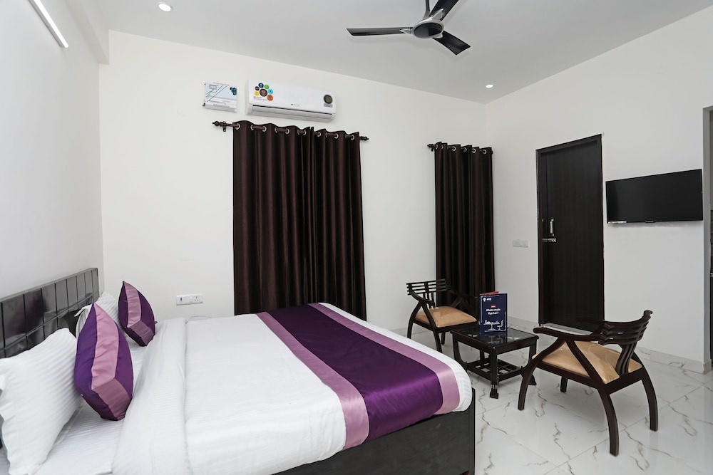 OYO 11004 Heritage India Residency
