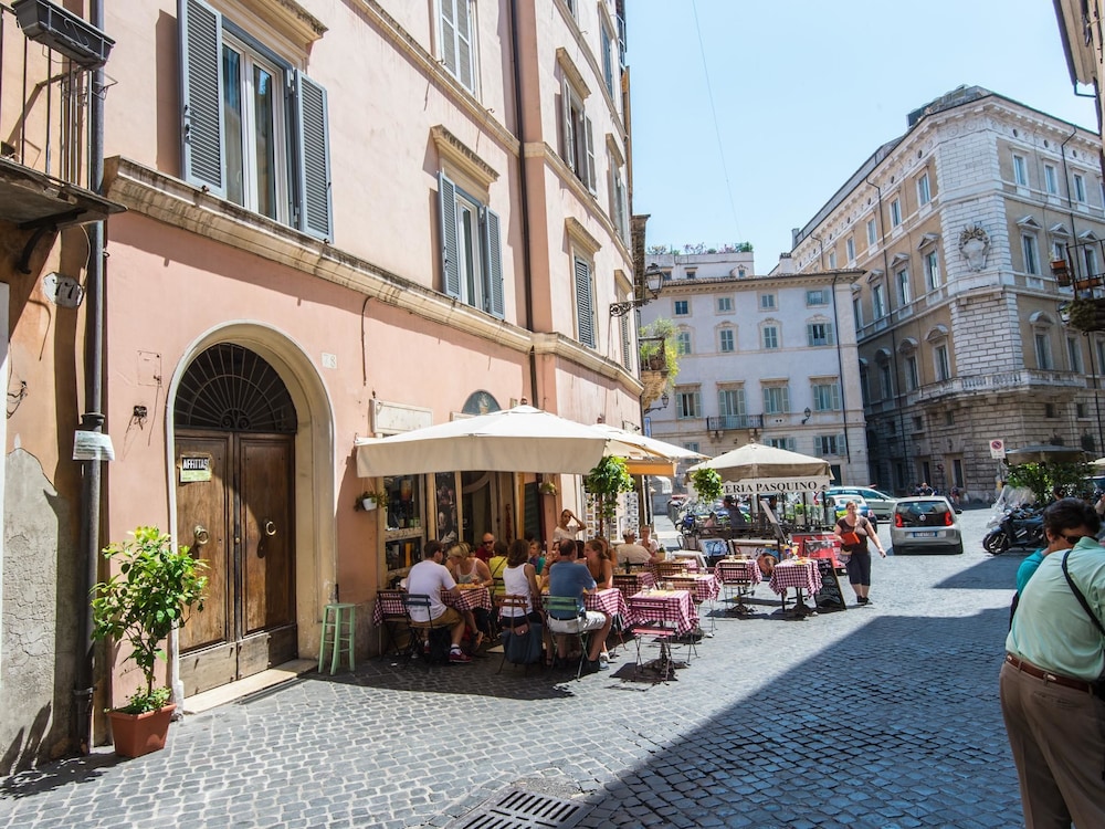 RSH Piazza Navona Charming Apartment 2