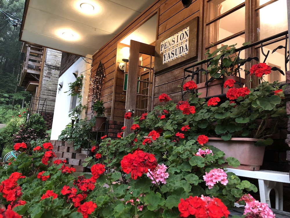 Inn of Amigos Yasuda Pension