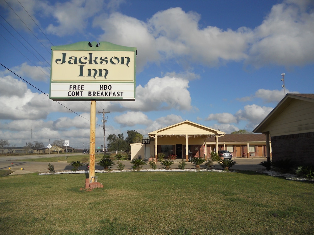 Jackson Inn - Property Image 1