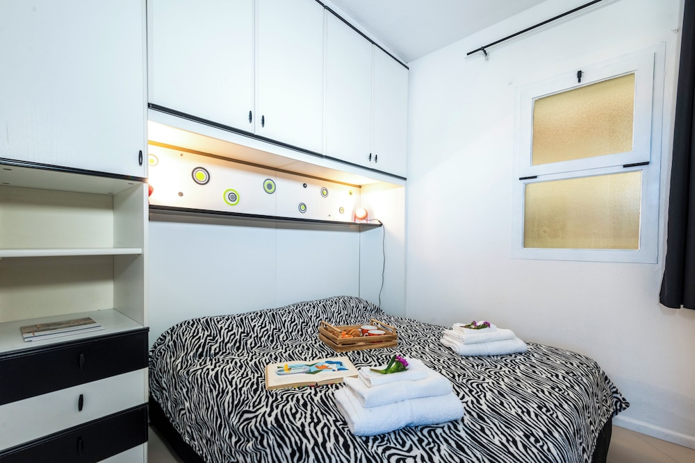 Home Le Querce en Olbia — bedroom