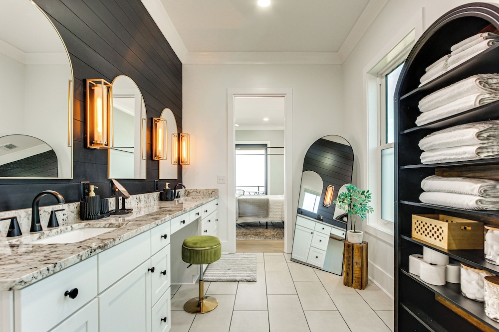Luxury Beachfront Living! Epic Ocean Springs Home