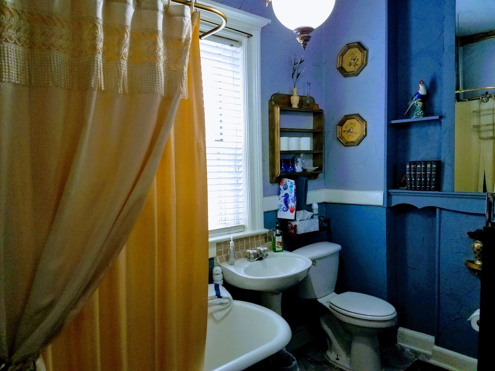 1812 Overture B&B