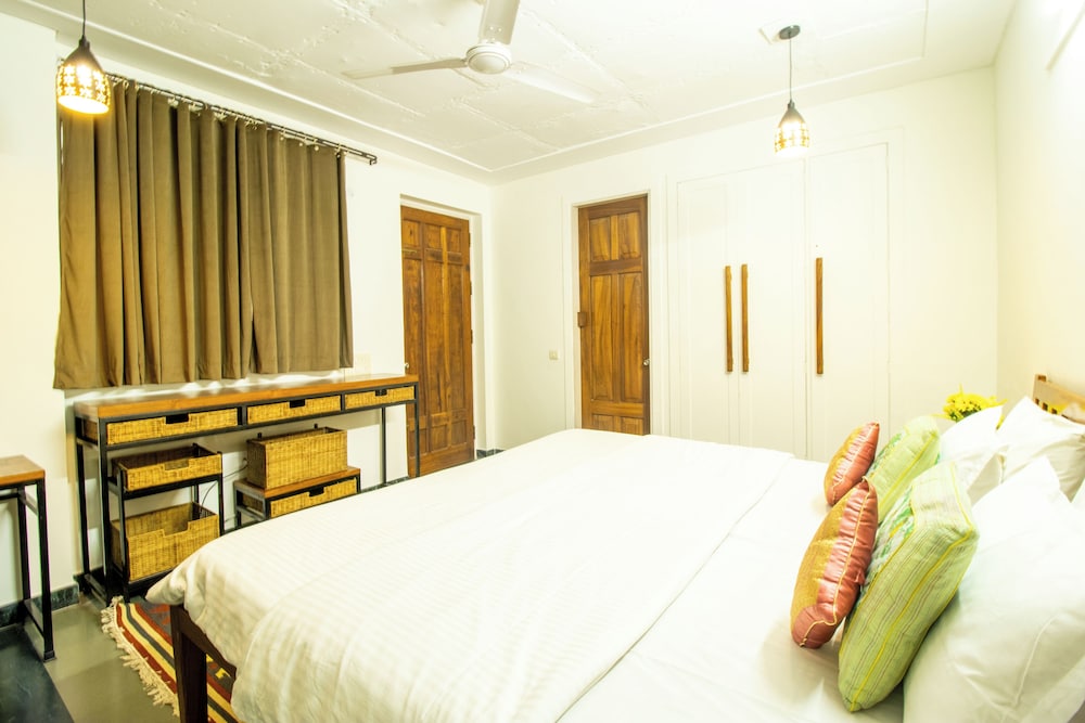 Opulent Antique 3br Villa in Gurugram