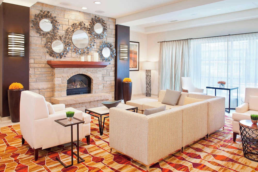 Pueblo Vacations - Courtyard by Marriott Pueblo Downtown - Property Image 7