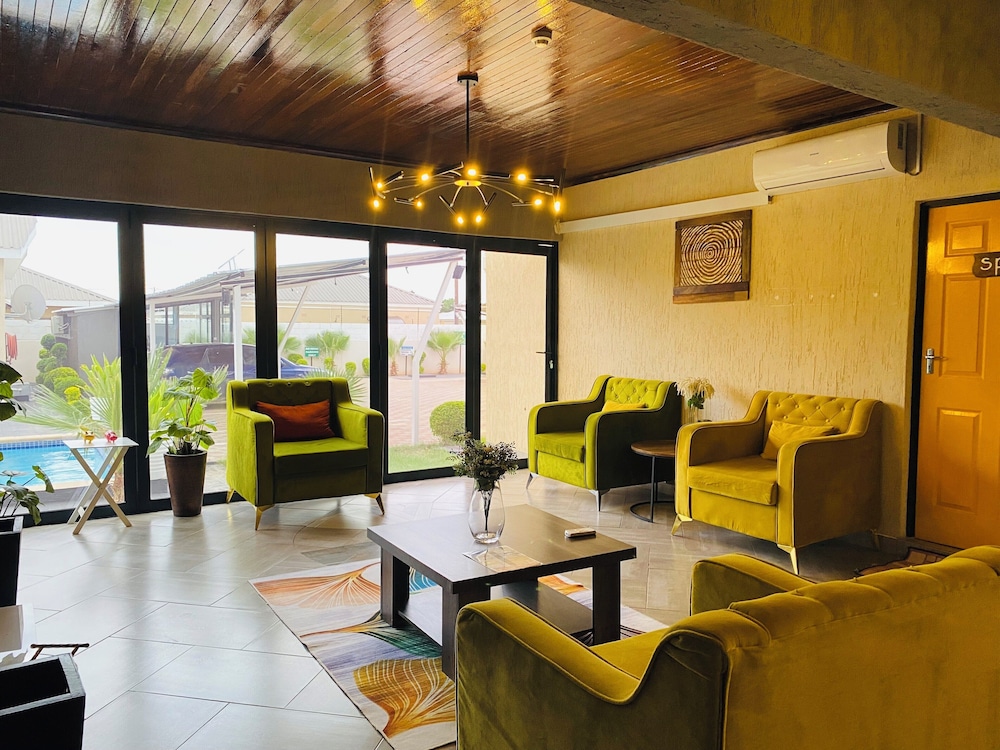 Executive Suite and Spa