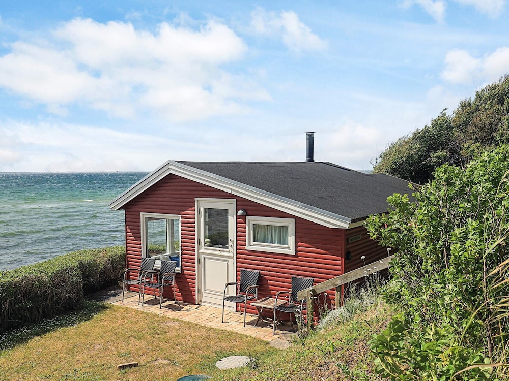 4 Person Holiday Home in Martofte