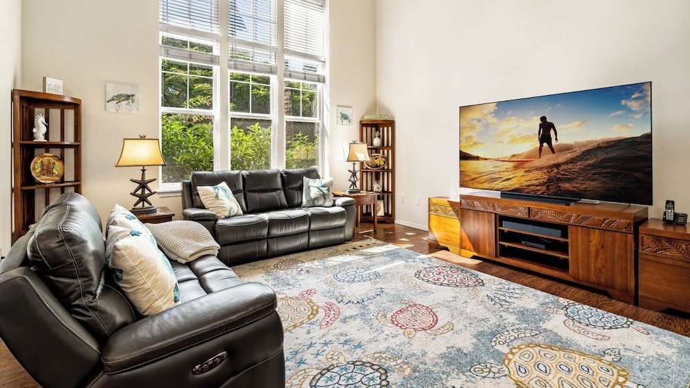 Concierge Included - Close to Pool - AC & Wifi! - Vrkcv