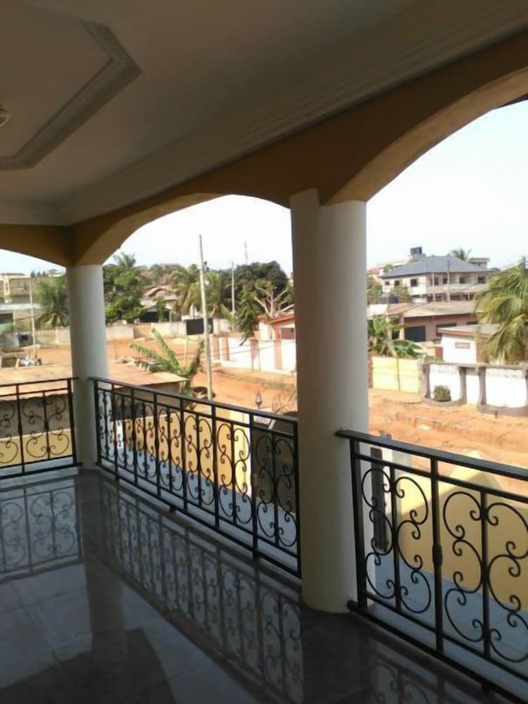 Sweetwater Guest House