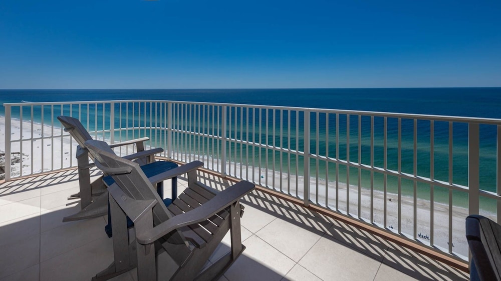 Phoenix Gulf Towers 1904 4 Bedroom Condo view 2