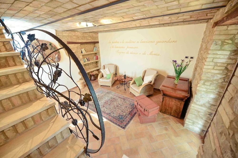 Casale905