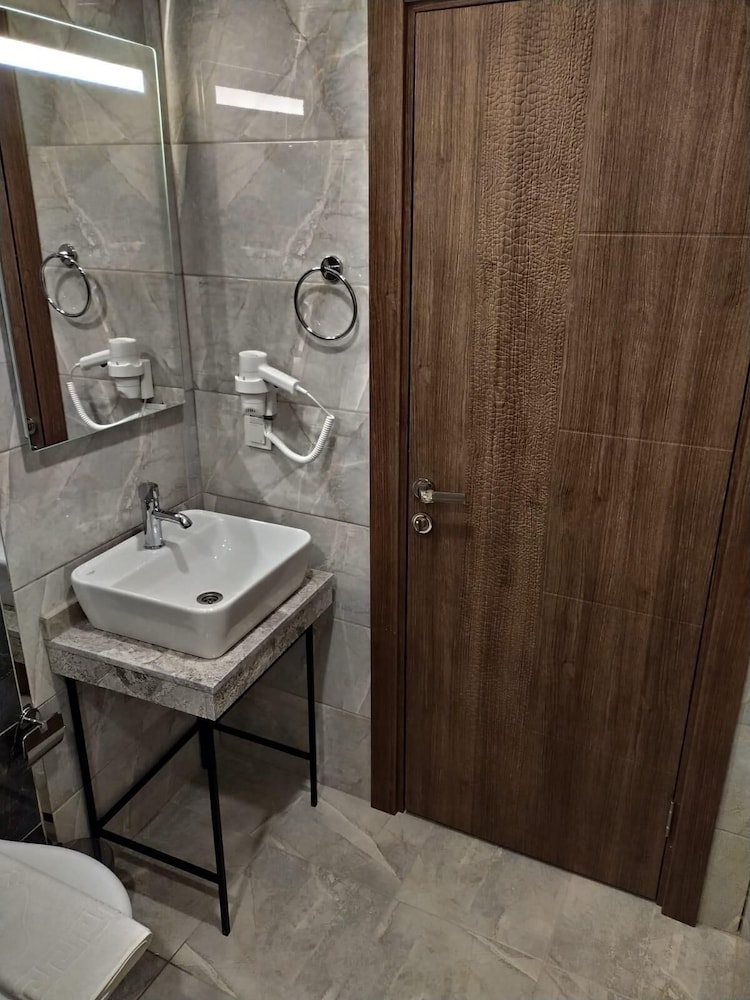 Nupera Hotel - Image 27